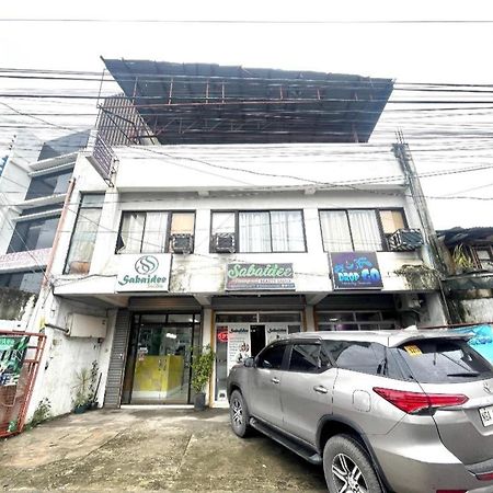 Oyo 910 Sabaidee Suites Mandaue City Exterior photo